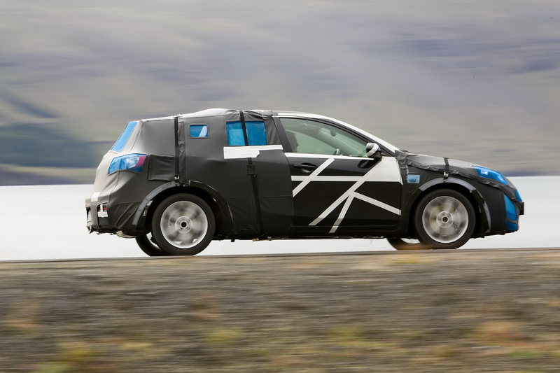 Illustration for article titled 2010 Mazda3 Hatchback Spied By Mazda